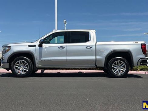 Certified 2021 GMC Sierra 1500 SLT w/ X31 Off-Road Package AWD/4WD image 7