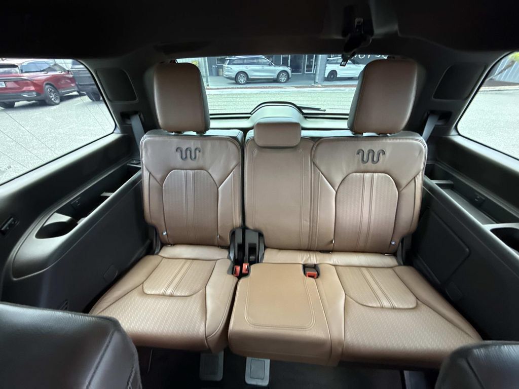 Used 2024 Ford Expedition King Ranch AWD/4WD image 18