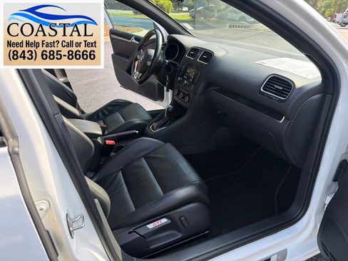 Used 2013 Volkswagen GTI Driver's Edition FWD image 10