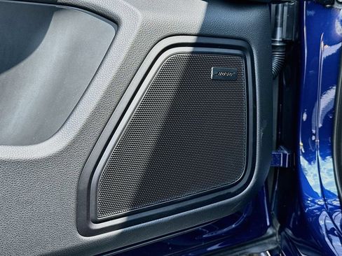 New 2026 Porsche Macan AWD/4WD image 21