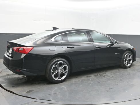 Used 2024 Chevrolet Malibu LT FWD image 9