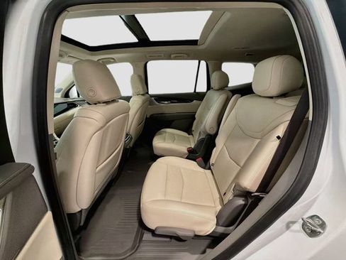 Certified 2024 Cadillac XT6 Premium Luxury w/ Technology Package AWD/4WD image 21