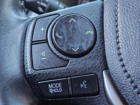 Used 2018 Toyota RAV4 XLE image 14