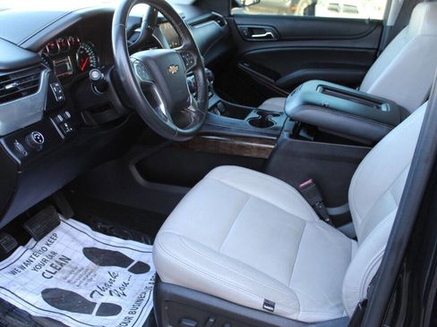 Used 2016 Chevrolet Tahoe LS w/ Enhanced Driver Alert Package image 17