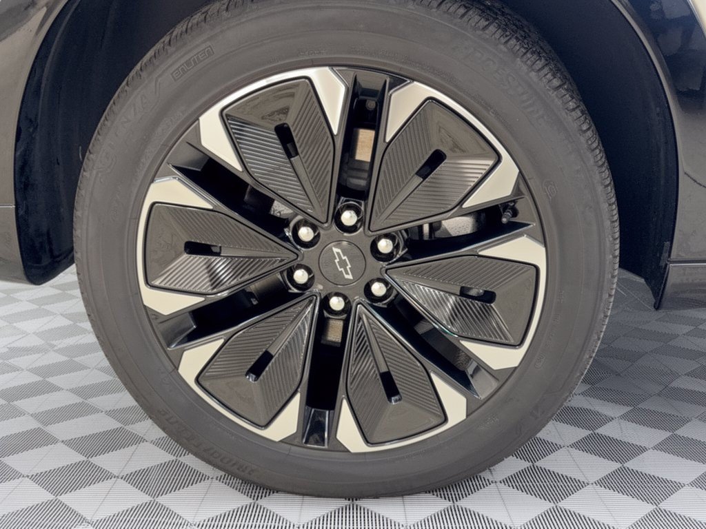 Used 2024 Chevrolet Blazer EV RS AWD/4WD image 13