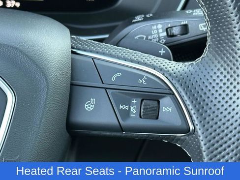 Used 2023 Audi SQ5 Prestige image 9