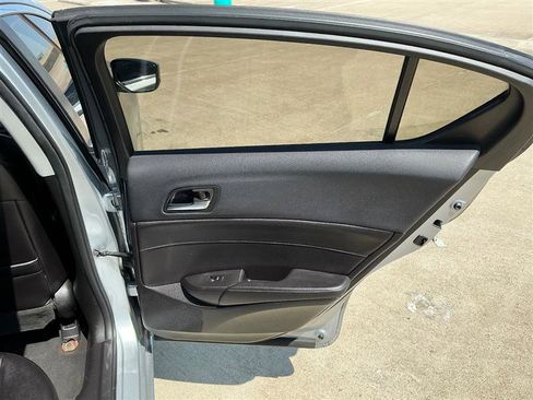 Used 2019 Acura ILX FWD image 34