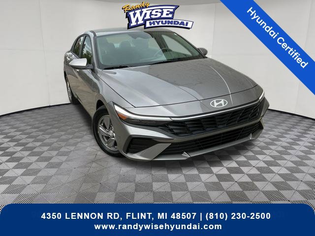 Used 2024 Hyundai Elantra SE FWD image 1