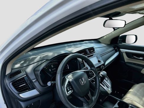 Used 2020 Honda CR-V LX image 9