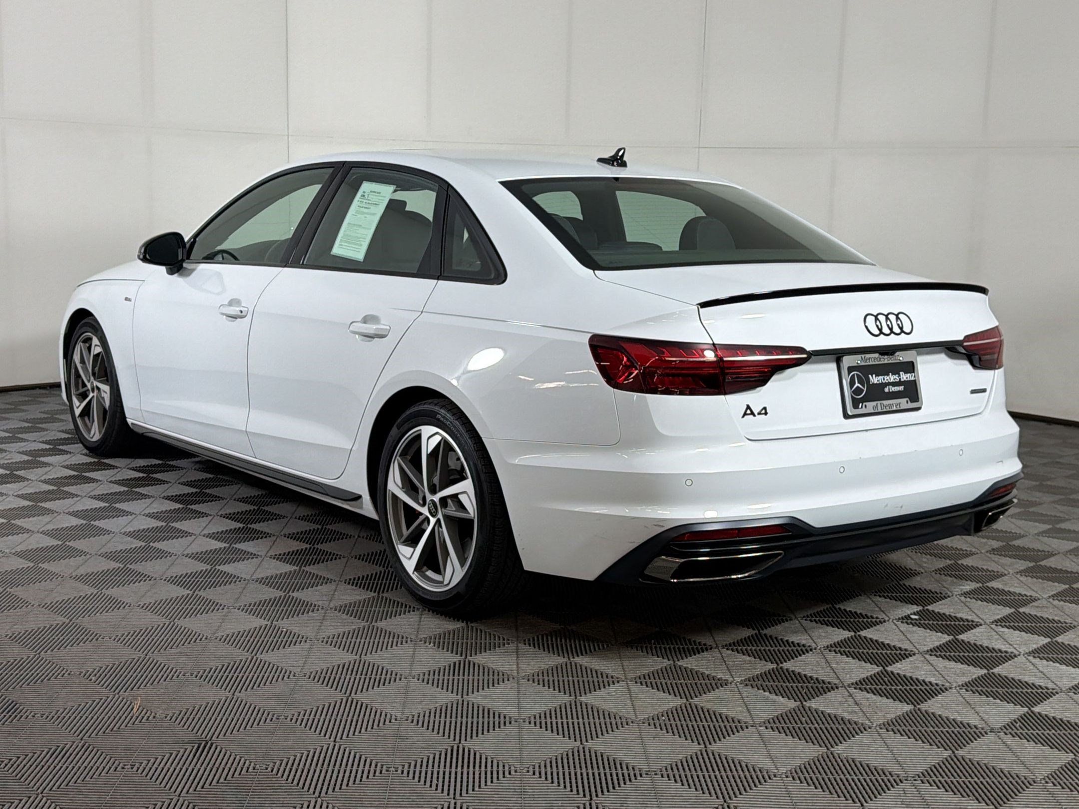 Used 2023 Audi A4 2.0T Premium Plus w/ Premium Plus Package AWD/4WD image 3