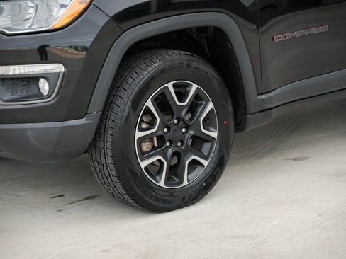Used 2019 Jeep Compass Trailhawk image 31