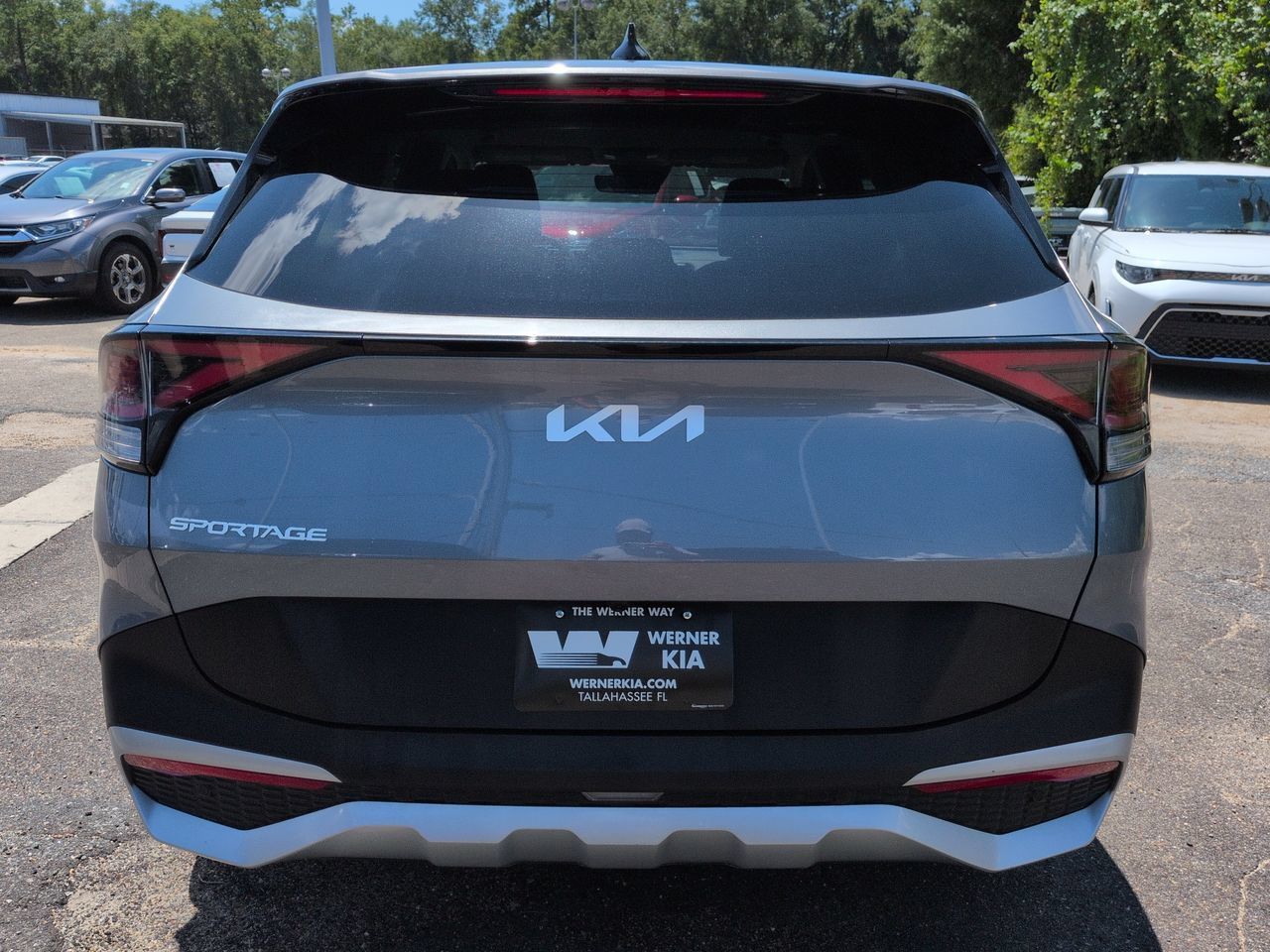 Certified 2025 Kia Sportage LX FWD image 6