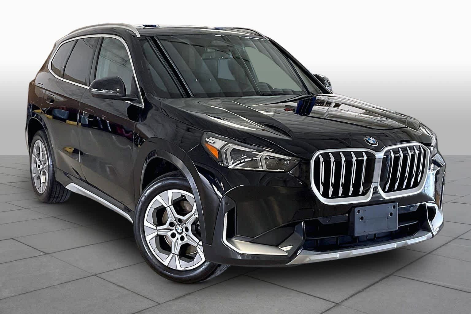 Used 2025 BMW X1 xDrive28i AWD/4WD image 2