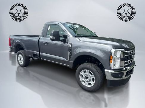 New 2026 Ford F250 XLT w/ Snow Plow Prep Package AWD/4WD image 3