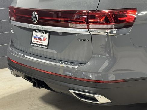 New 2026 Volkswagen Atlas SE image 14