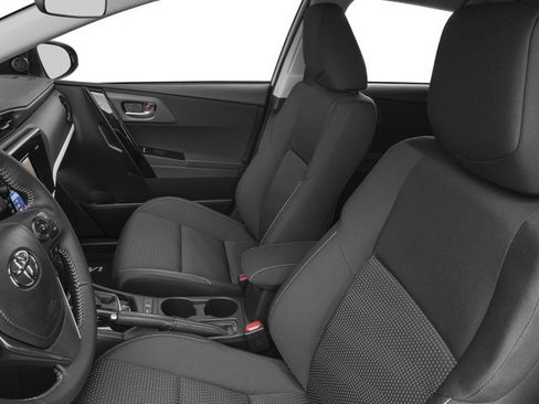 Used 2018 Toyota Corolla iM w/ Carpet Mat Package (TMS) FWD image 9