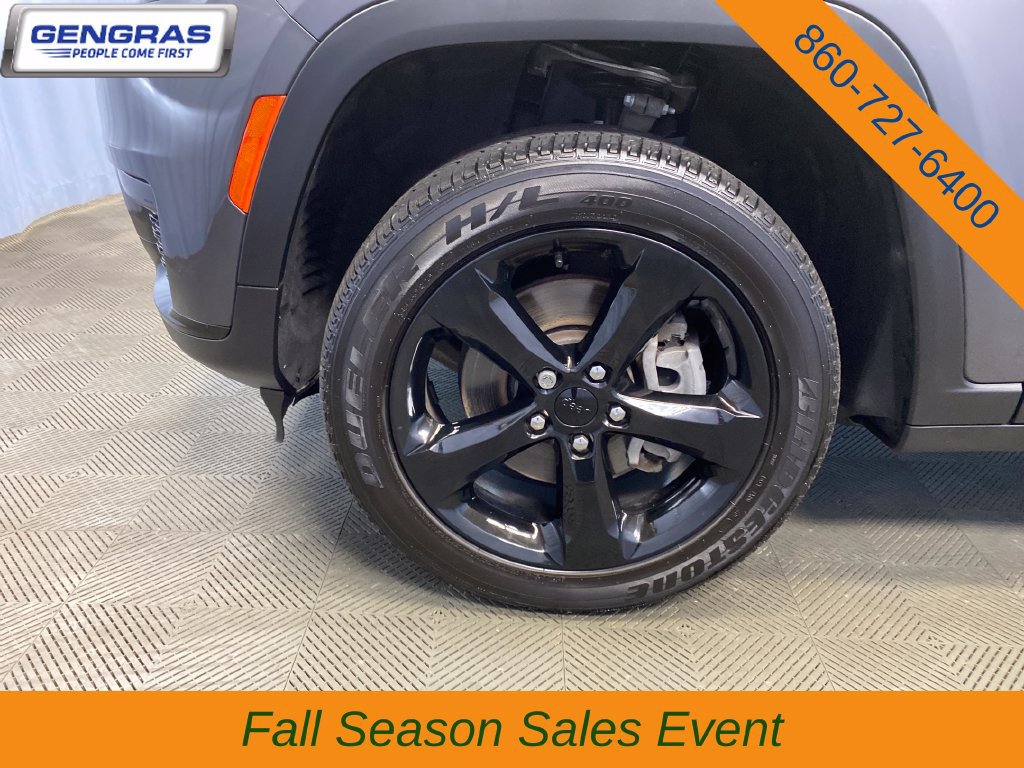 Used 2023 Jeep Grand Cherokee L Altitude AWD/4WD image 50