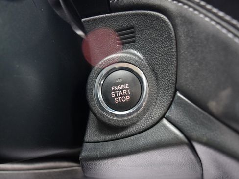 Used 2025 Subaru Legacy Premium AWD/4WD image 40