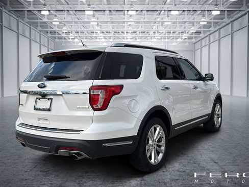 Used 2019 Ford Explorer Limited w/ Ford Safe & Smart Package FWD image 5