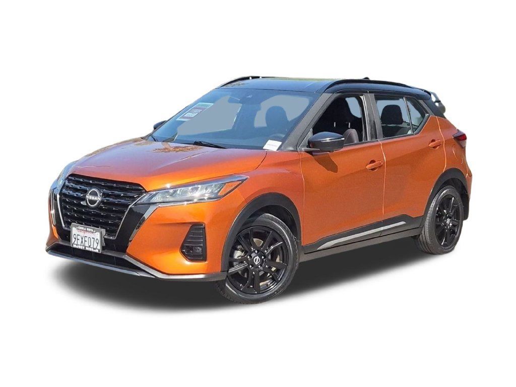 Used 2023 Nissan Kicks SR FWD image 1