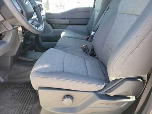 New 2026 Ford F350 XL w/ XL Chrome Package image 6