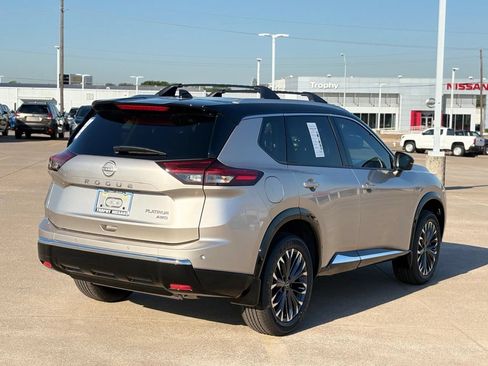 New 2026 Nissan Rogue Platinum AWD/4WD image 7