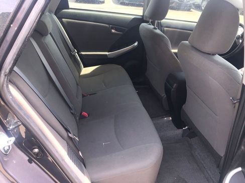 Used 2015 Toyota Prius Two image 12