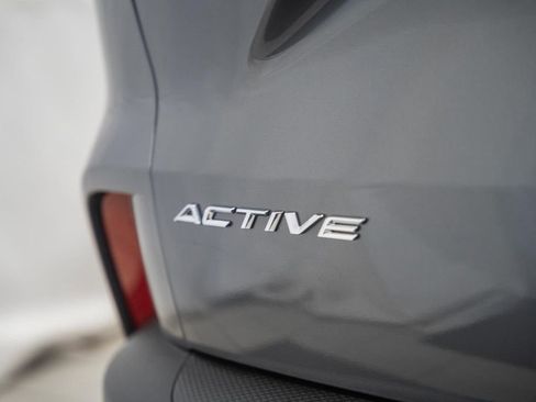 Used 2023 Ford Escape Active w/ Tech Pack #1 AWD/4WD image 7