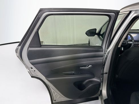 Used 2025 Hyundai Tucson SEL FWD image 26
