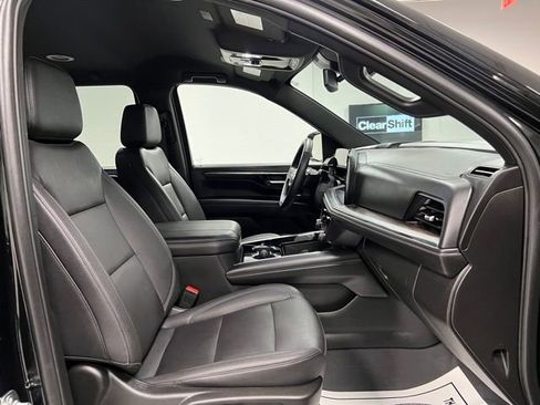 Used 2025 Chevrolet Suburban LT w/ Comfort Package image 57