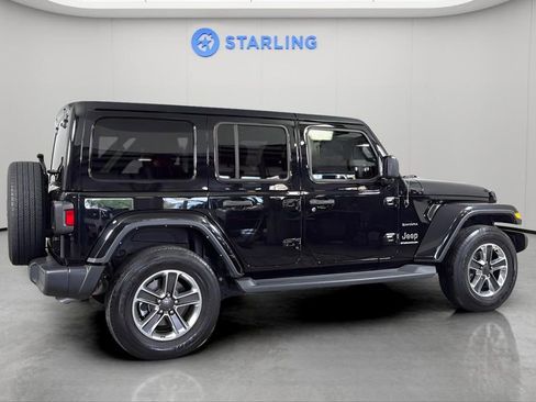 Used 2023 Jeep Wrangler Sahara image 10
