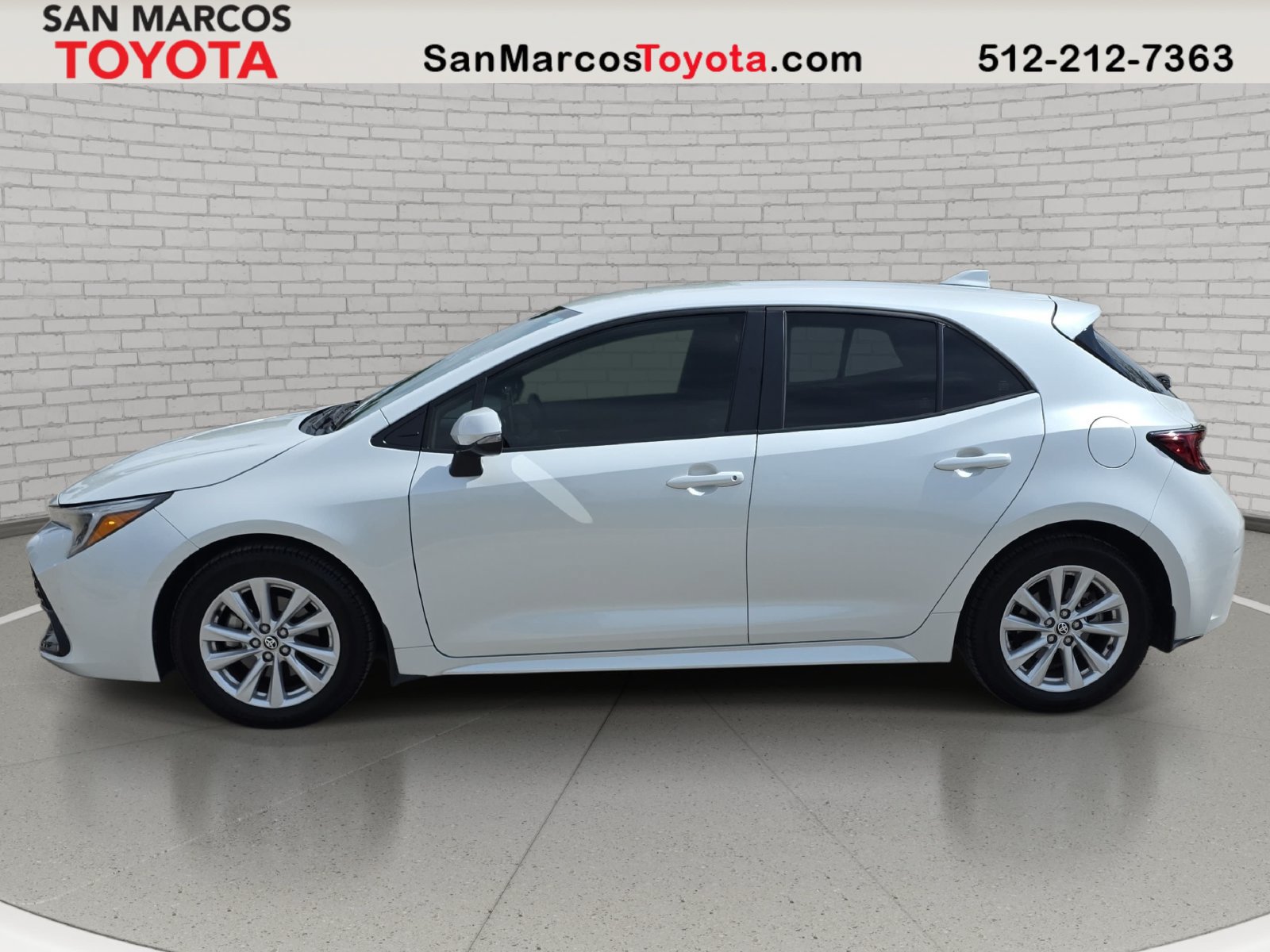 Used 2023 Toyota Corolla SE FWD image 9