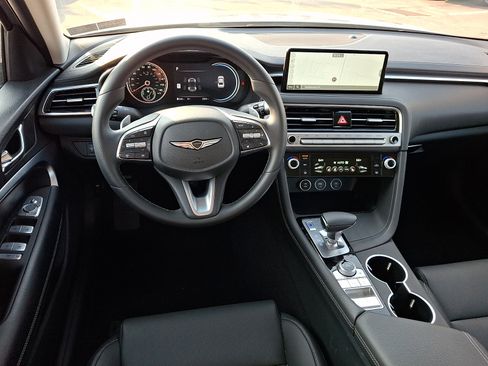 Certified 2026 Genesis G70 2.5T AWD/4WD image 11