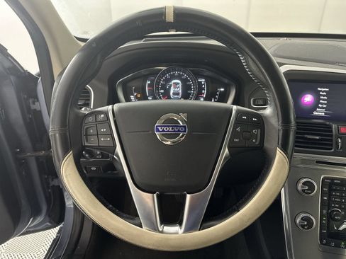 Used 2017 Volvo XC60 T6 Dynamic w/ Advanced Package AWD/4WD image 14