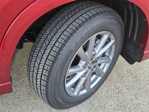 New 2025 MAZDA CX-5 AWD 2.5 S w/ Preferred Package image 4