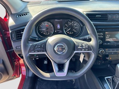 Used 2017 Nissan Rogue Sport S w/ S Appearance Package image 12