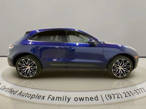 Used 2022 Porsche Macan AWD/4WD image 6