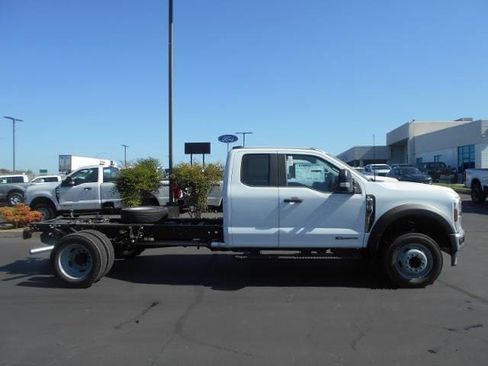 Used 2024 Ford F550 2WD SuperCab Super Duty image 16