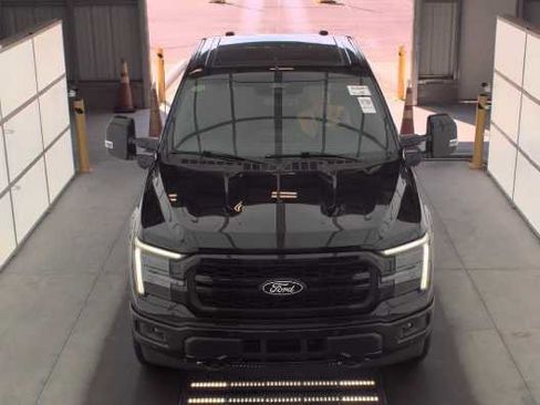 Used 2025 Ford F150 Lariat w/ Equipment Group 501A Mid AWD/4WD image 3