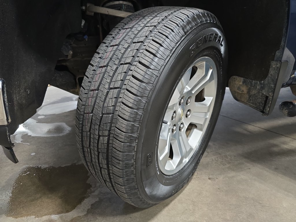 Used 2019 Chevrolet Silverado 1500 LT w/ All-Star Edition AWD/4WD image 31