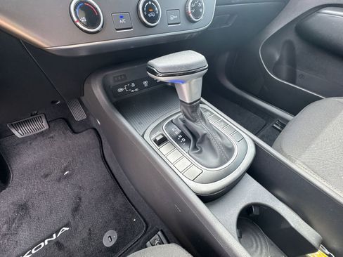 New 2026 Hyundai Kona SE FWD image 31