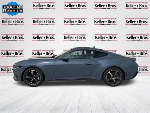 Certified 2025 Ford Mustang Coupe RWD image 4