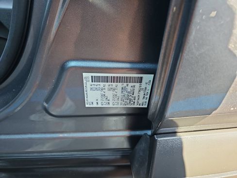 Used 2023 Nissan Rogue S FWD image 31