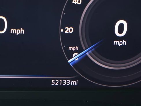 Certified 2023 Volkswagen Atlas Cross Sport SE image 22