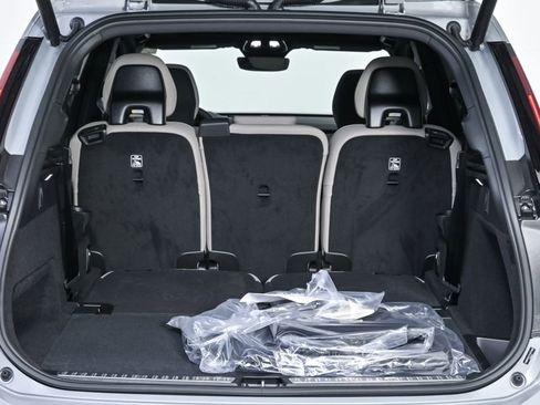 New 2026 Volvo XC90 B5 Core image 30