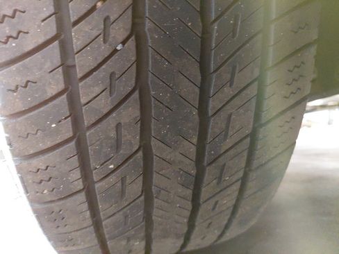 Certified 2021 Buick Envision Essence image 39