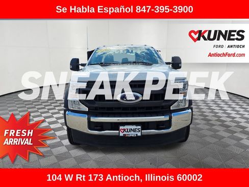 Used 2020 Ford F450 XL w/ Power Equipment Group RWD image 2