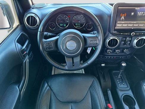 Used 2017 Jeep Wrangler Unlimited Sahara w/ Dual Top Group image 15