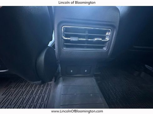 New 2025 Lincoln Corsair AWD w/ Equipment Group 101A image 36