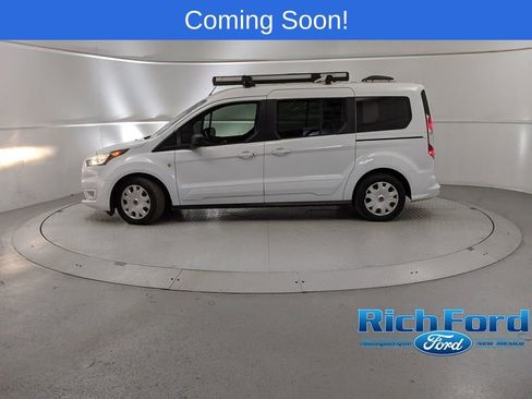 Used 2020 Ford Transit Connect XLT image 5
